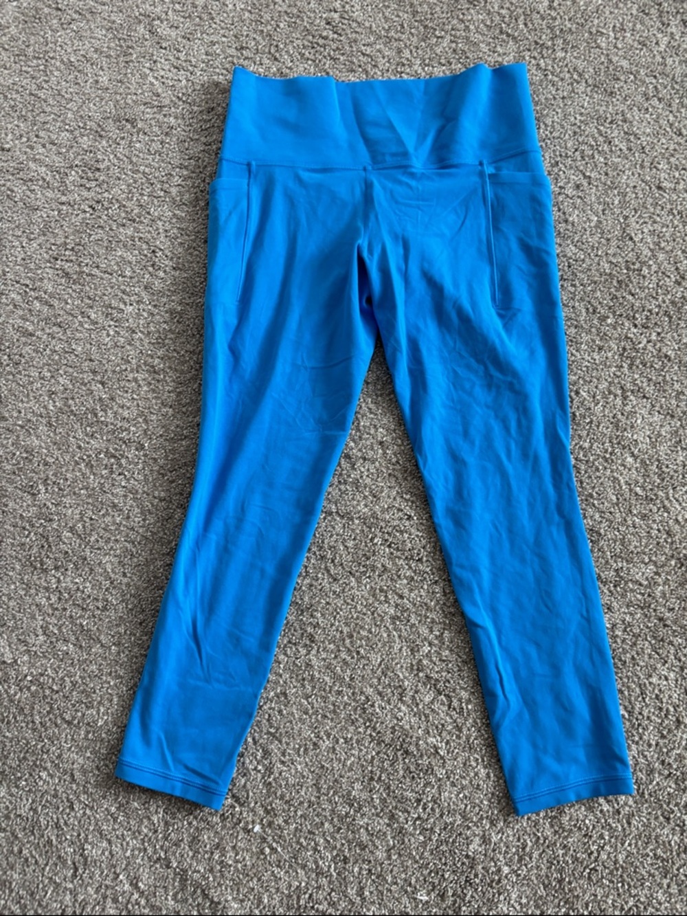 Athleta Electric Blue Salutation Stash 7/8 Tight